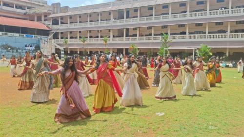 Onam18